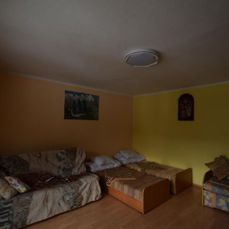 Pod Modrzewiem Mieszkania Wakacyjne Duszniki Zdroj Bagian luar foto
